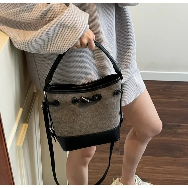 Women's Retro Bucket Bag Brown Beige Crossbody 2025 — feature 20