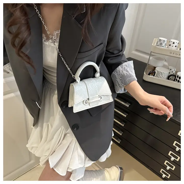 2025 Women's Maroon Crossbody Bag with Chain Strap — feature 19