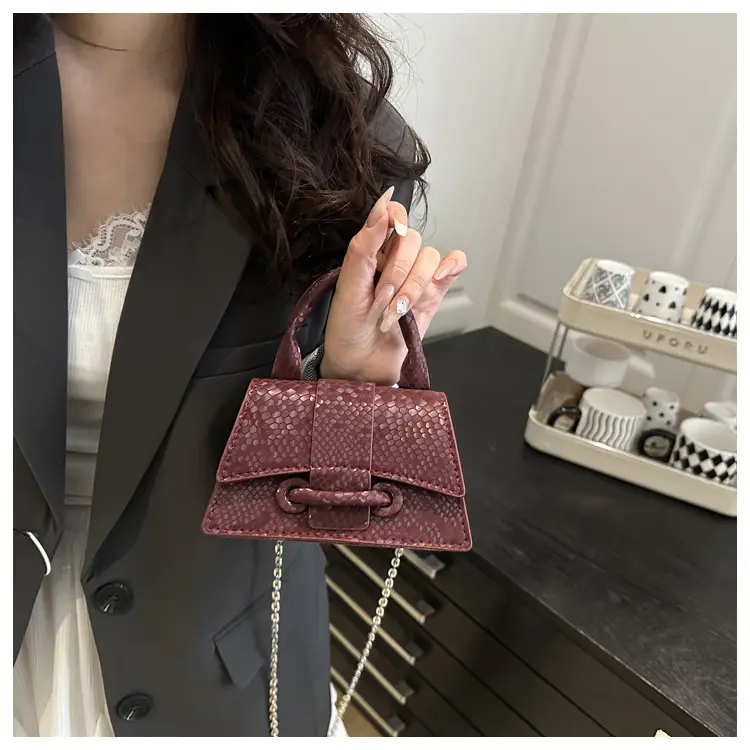 2025 Women's Maroon Crossbody Bag with Chain Strap — feature 22