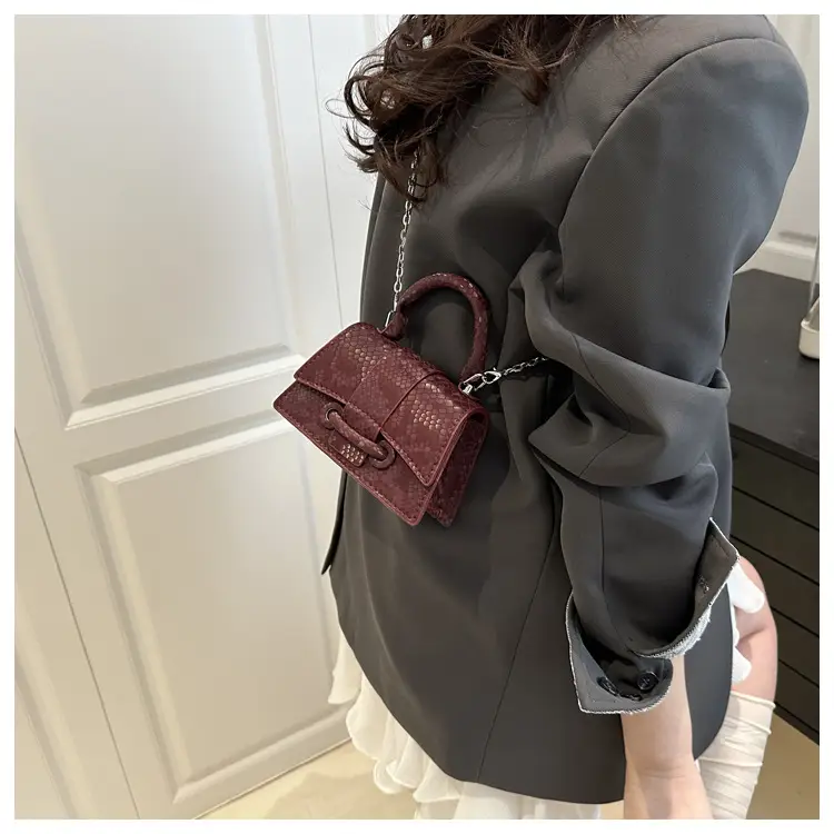 2025 Women's Maroon Crossbody Bag with Chain Strap — feature 25