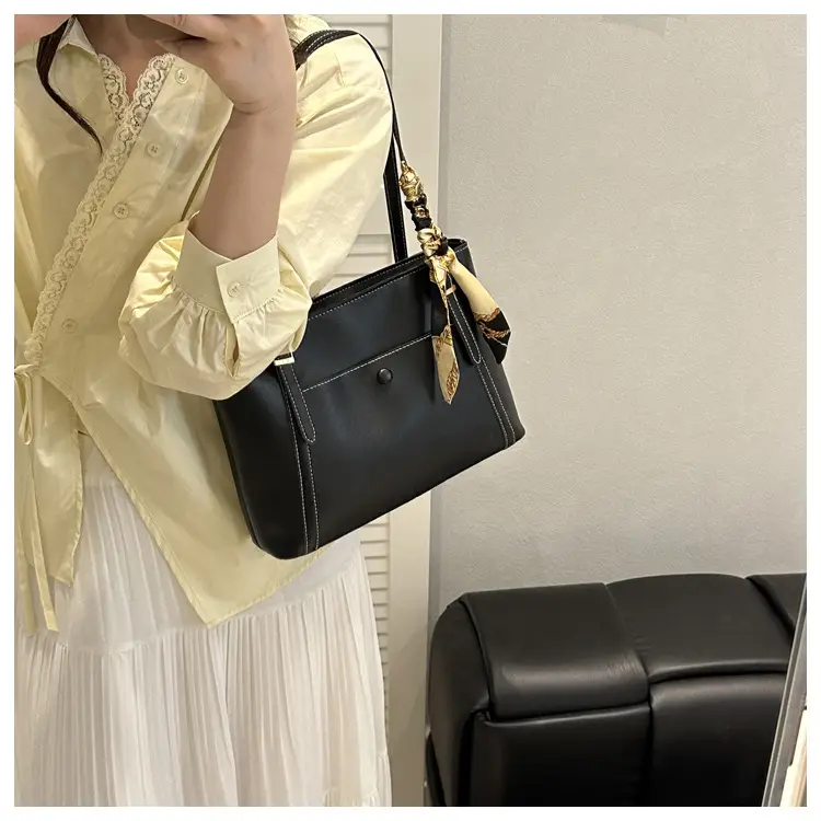 Women's Brown Crossbody Bag 228 Large Capacity — feature 17
