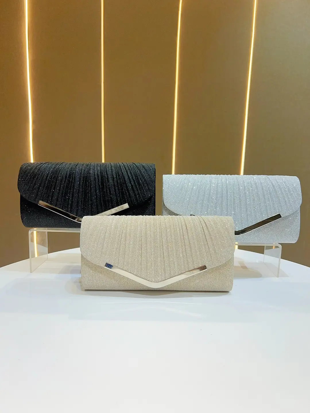 Shiny Pleated Dress Bag Ktv Princess Bag Dinner Clutch Bag Party Evening Bag Crossbody Banquet Bag New Style