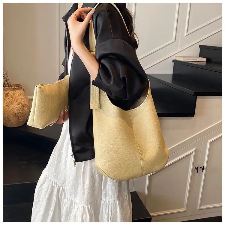 White Leather Shoulder Bag for Women 2025 New — feature 7