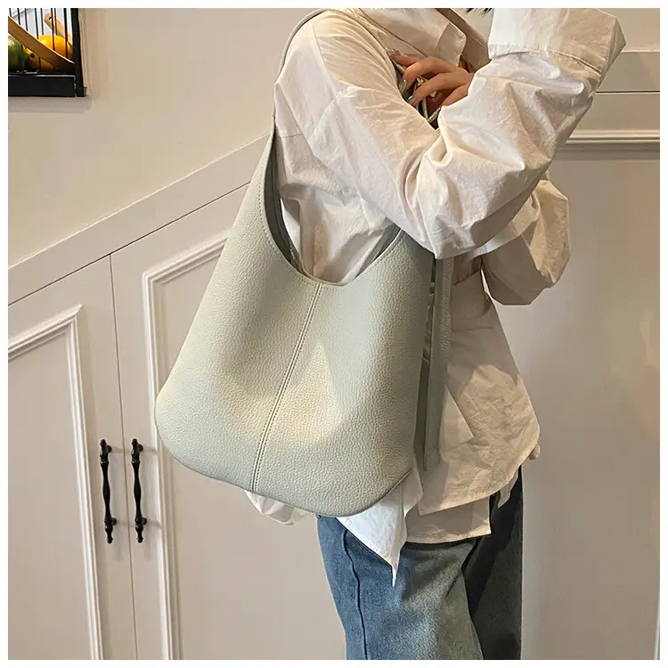 White Leather Shoulder Bag for Women 2025 New — feature 9