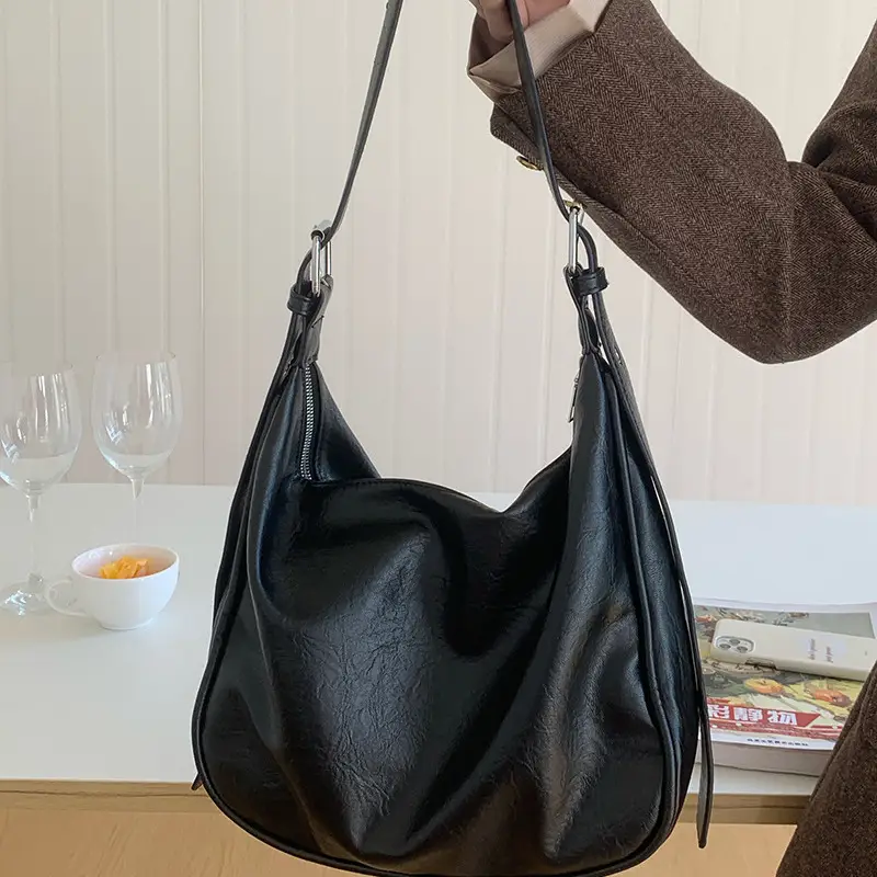 2025 Spring Shoulder Bag Large Capacity Women - Image 2