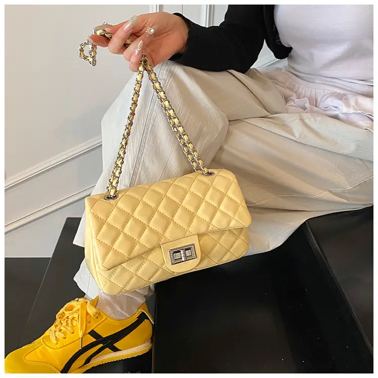 Black Quilted Crossbody Bag for Women 2025 — feature 14
