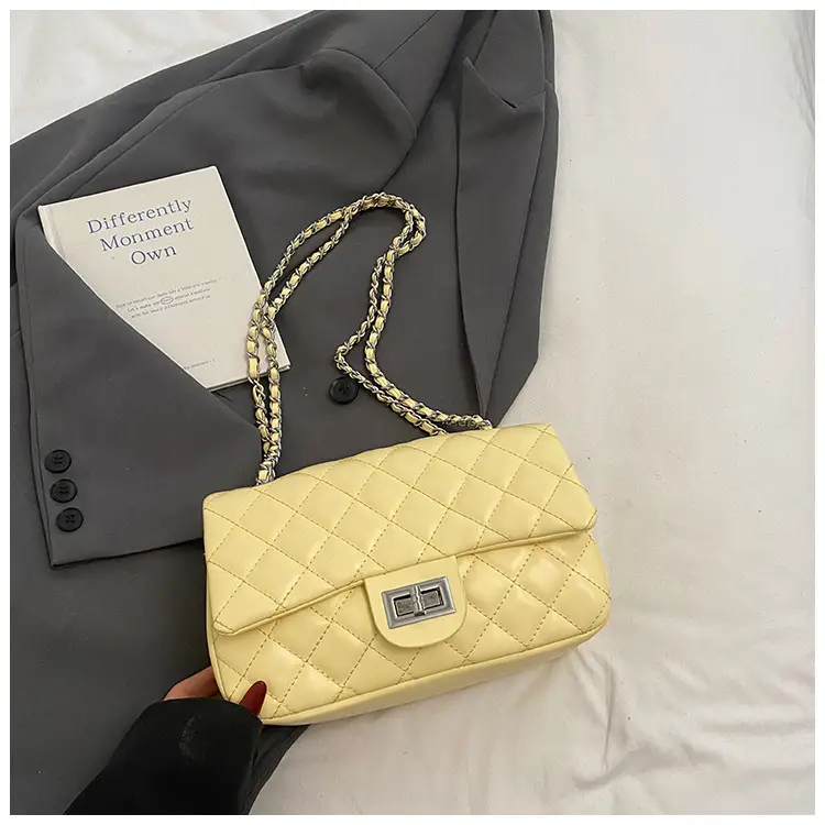 Black Quilted Crossbody Bag for Women 2025 - Image 2