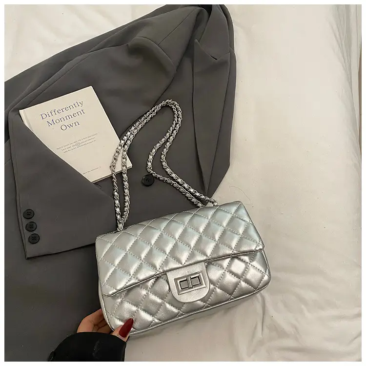 Black Quilted Crossbody Bag for Women 2025 - Image 3