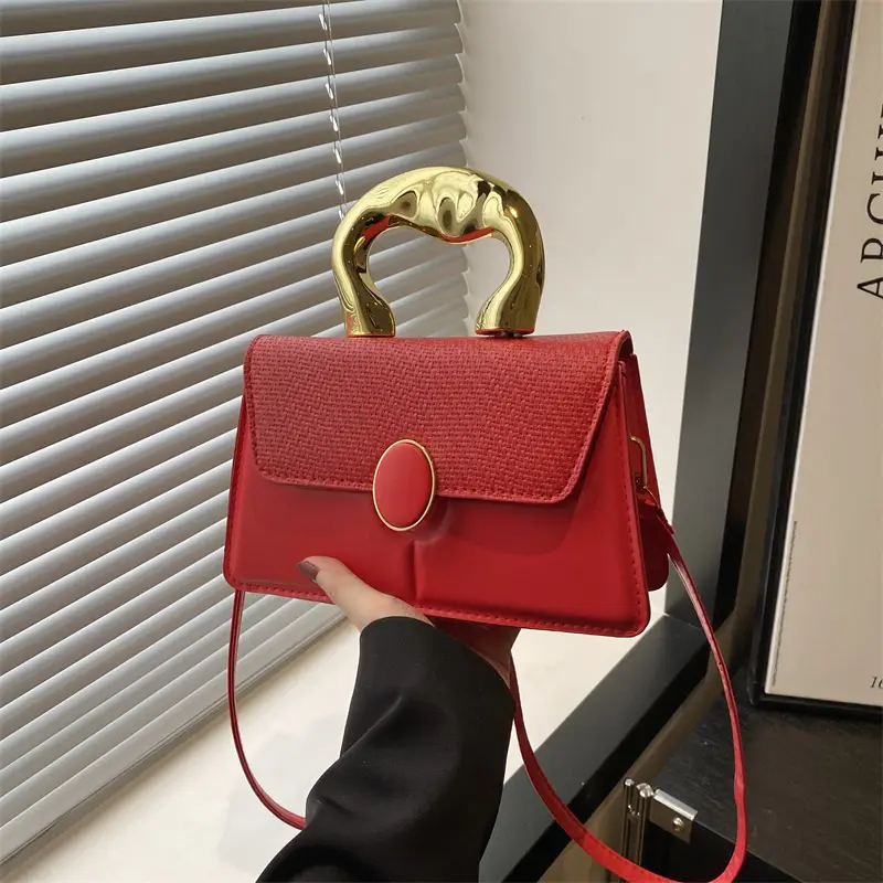 Black Embossed Metal Shoulder Bag for Women 2025 - Image 3