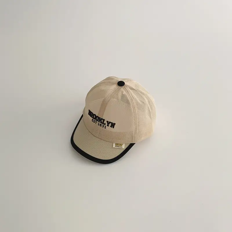 Yipan Kids' Black Mesh Suncap for Boys Girls