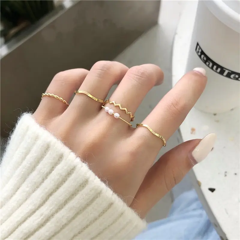 Ins Japanese and Korean Simple Wavy Ring Personalized Ring Niche Design Elegant Popular Tail Ring Finger Set for Women — feature 2