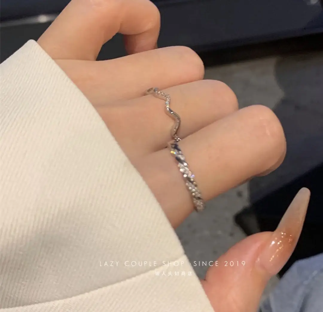 Ins Japanese and Korean Simple Wavy Ring Personalized Ring Niche Design Elegant Popular Tail Ring Finger Set for Women