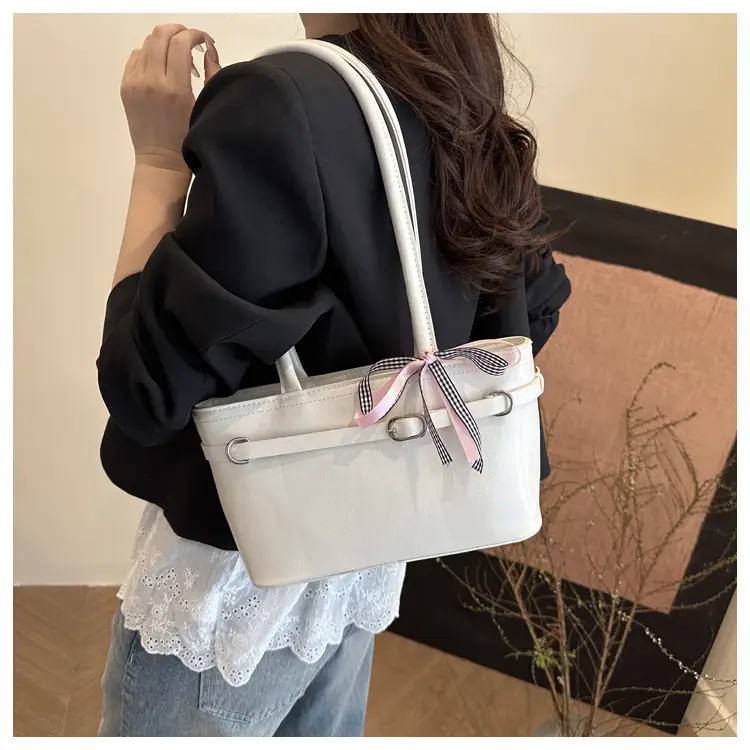 Women's Beige Bow Handbag Spring Summer 2025 — feature 15