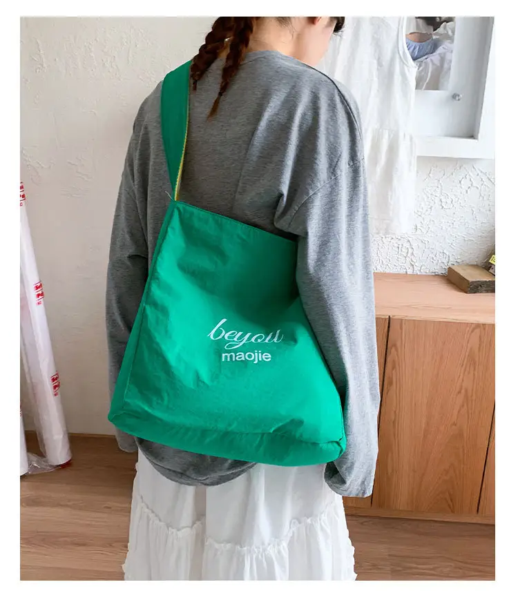 Women Striped Canvas Shoulder Bag 2025 New Lightweight Fashion Tote — feature 15