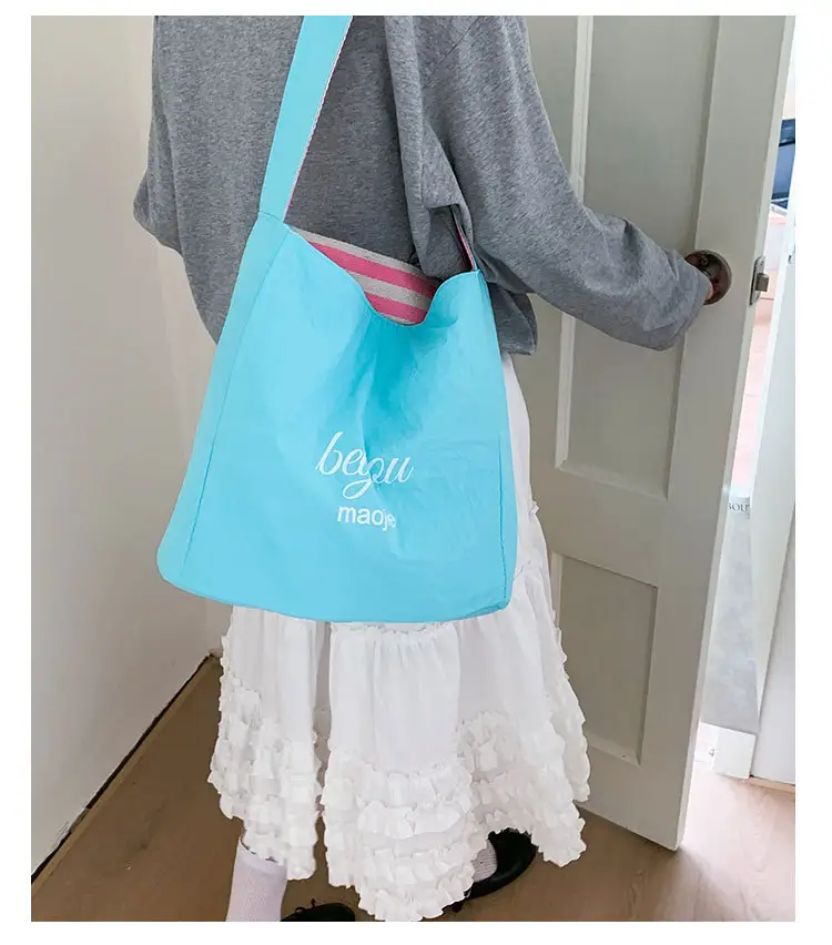 Women Striped Canvas Shoulder Bag 2025 New Lightweight Fashion Tote — feature 27