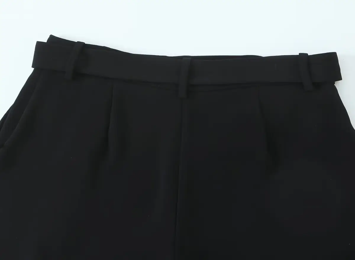 Black Belted A-Line Women's Shorts 9929027 — feature 11