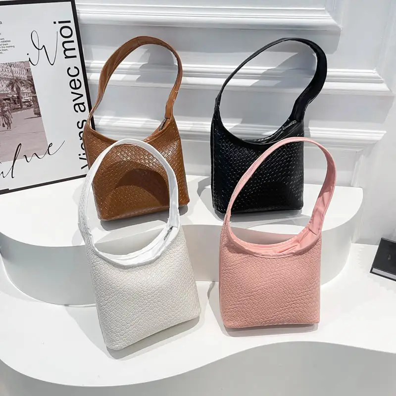Pink Woven Shoulder Bag for Women 2025 - Image 8