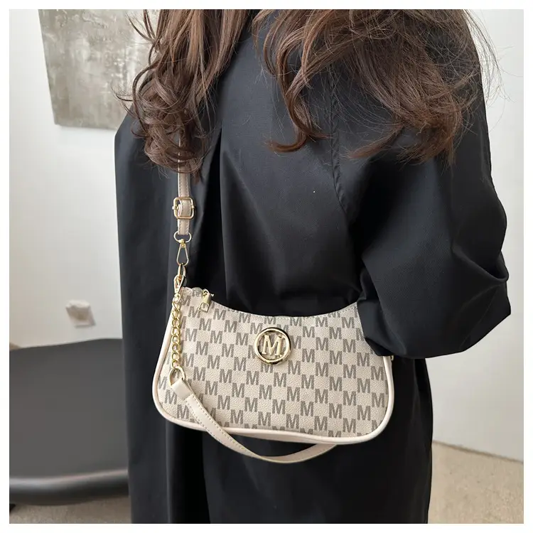 Women's Pink Gingham Crossbody Bag with Chain Strap — feature 18