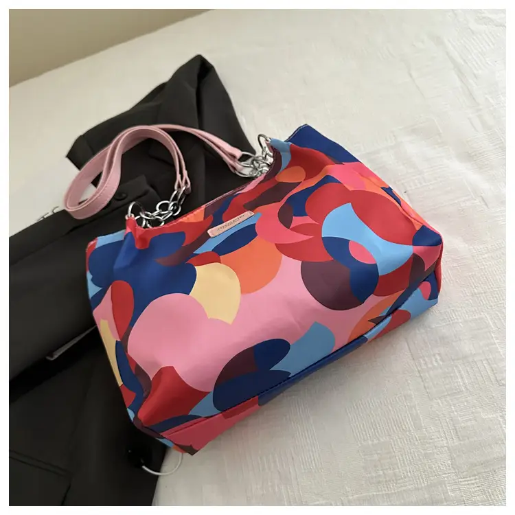 2025 Printed Color Contrast Women's Tote Bag Large Capacity — feature 15