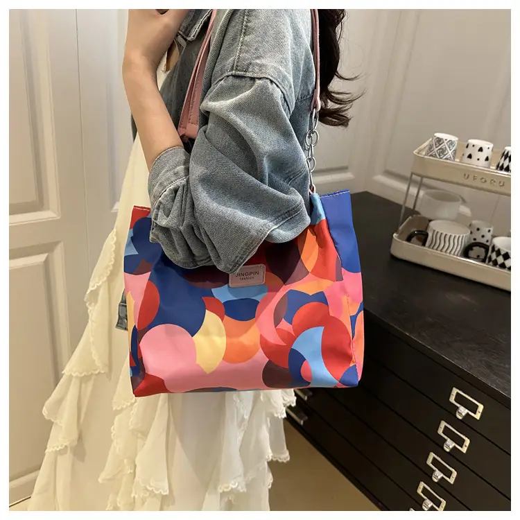 2025 Printed Color Contrast Women's Tote Bag Large Capacity — feature 29