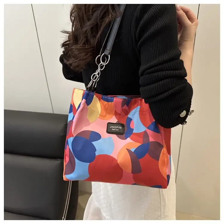 2025 Printed Color Contrast Women's Tote Bag Large Capacity — feature 38