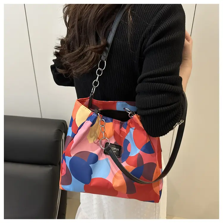 2025 Printed Color Contrast Women's Tote Bag Large Capacity — feature 40