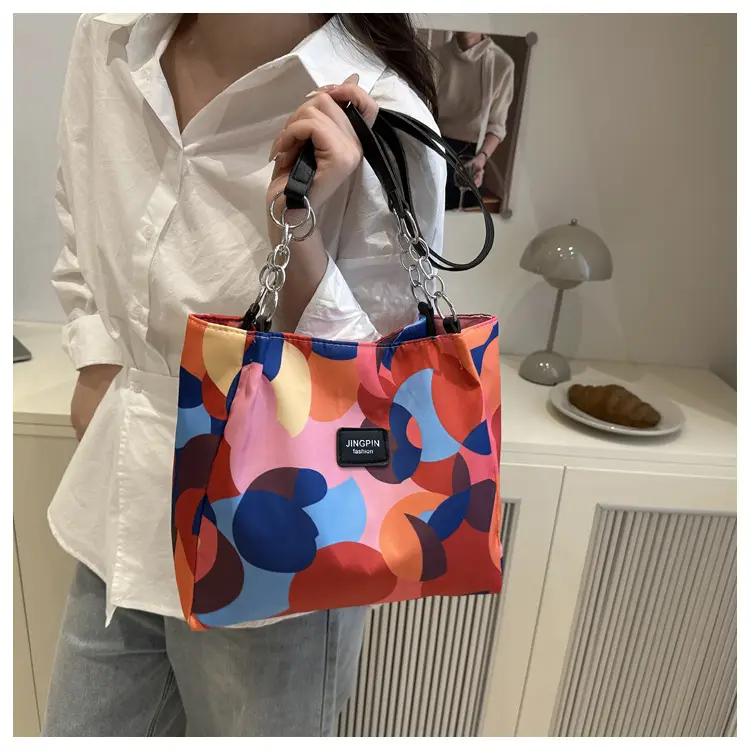 2025 Printed Color Contrast Women's Tote Bag Large Capacity — feature 43