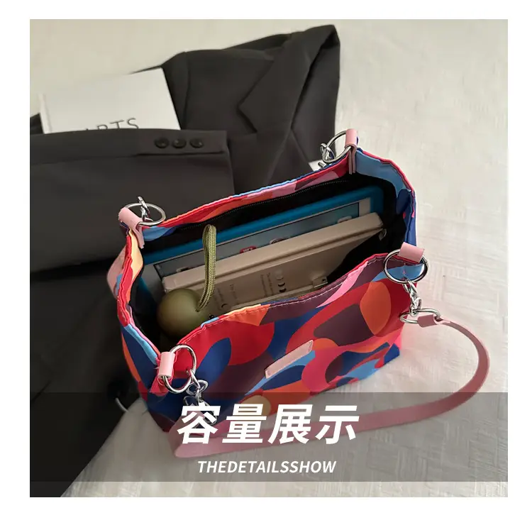 2025 Printed Color Contrast Women's Tote Bag Large Capacity — feature 7