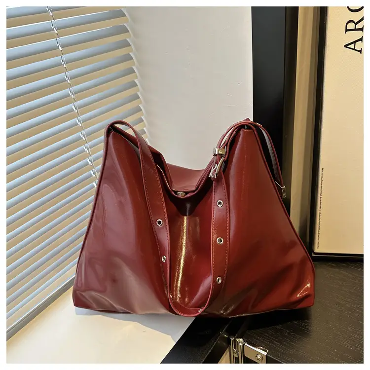 Maroon Leather Crossbody Bag for Women Large Capacity — feature 10