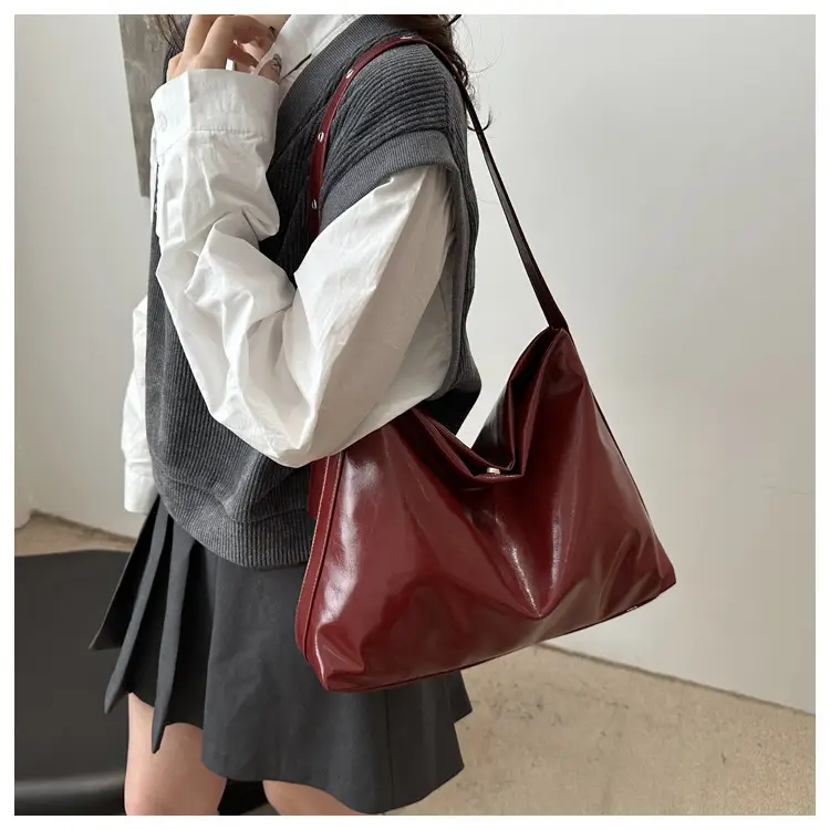 Maroon Leather Crossbody Bag for Women Large Capacity — feature 17