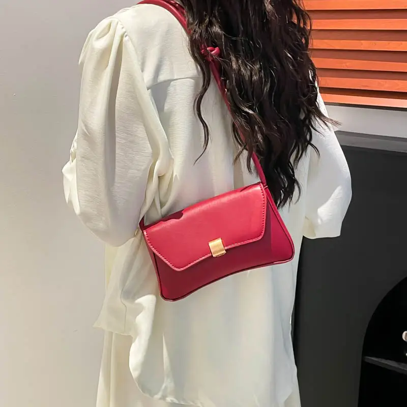 Women's Cream White Crossbody Bag with Gold Clasp - Image 7