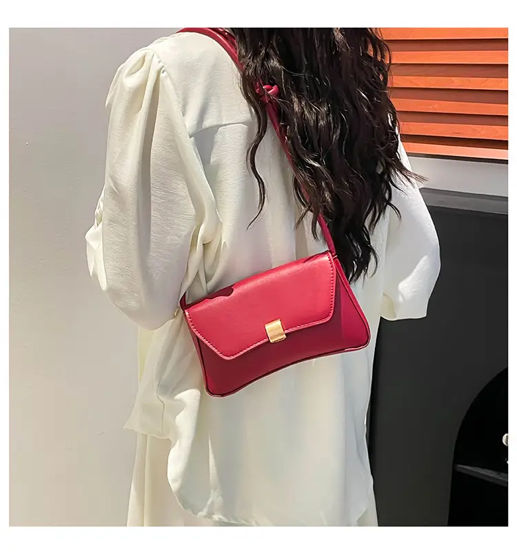 Women's Cream White Crossbody Bag with Gold Clasp — feature 31