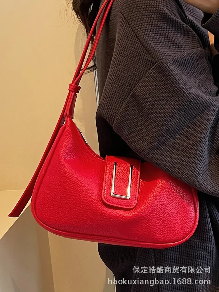 Red Retro Crossbody Bag for Women Summer 2025
