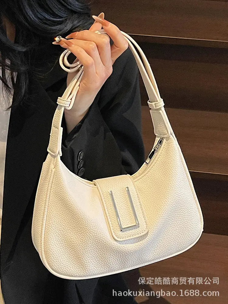 Red Retro Crossbody Bag for Women Summer 2025