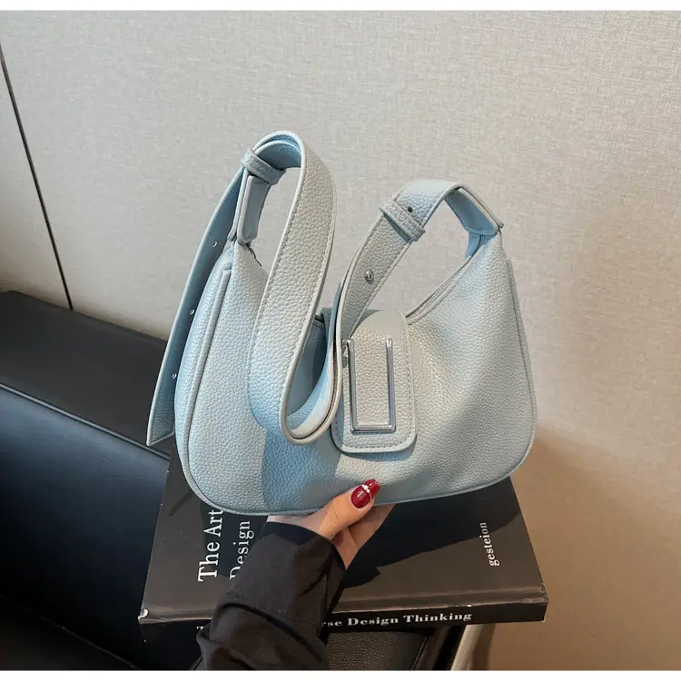 Red Retro Crossbody Bag for Women Summer 2025 — feature 19