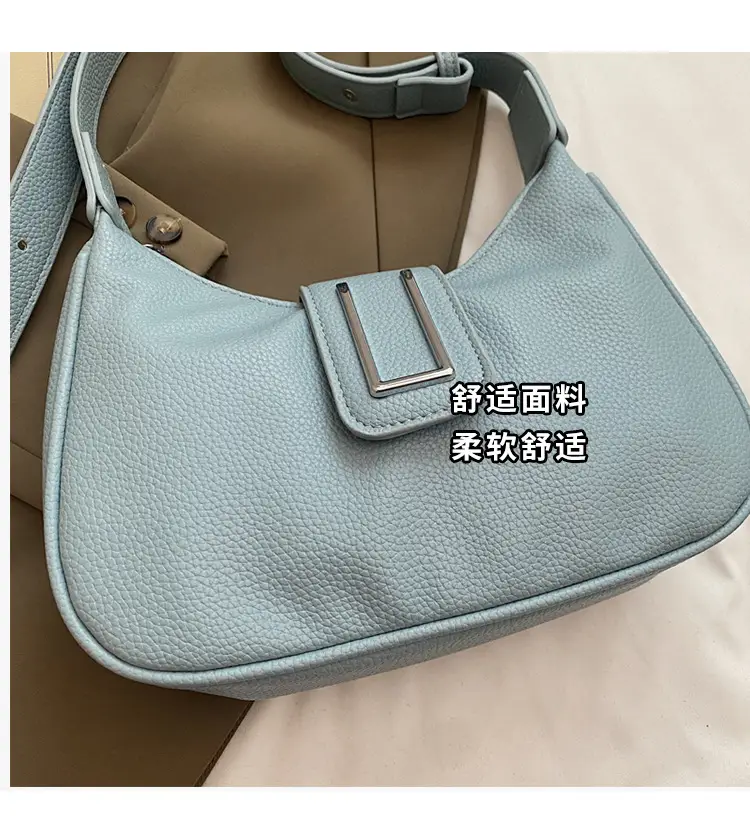 Red Retro Crossbody Bag for Women Summer 2025 — feature 4