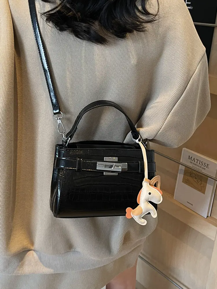 Women's Square Handbag with Pearl Decor 2025 - Image 8