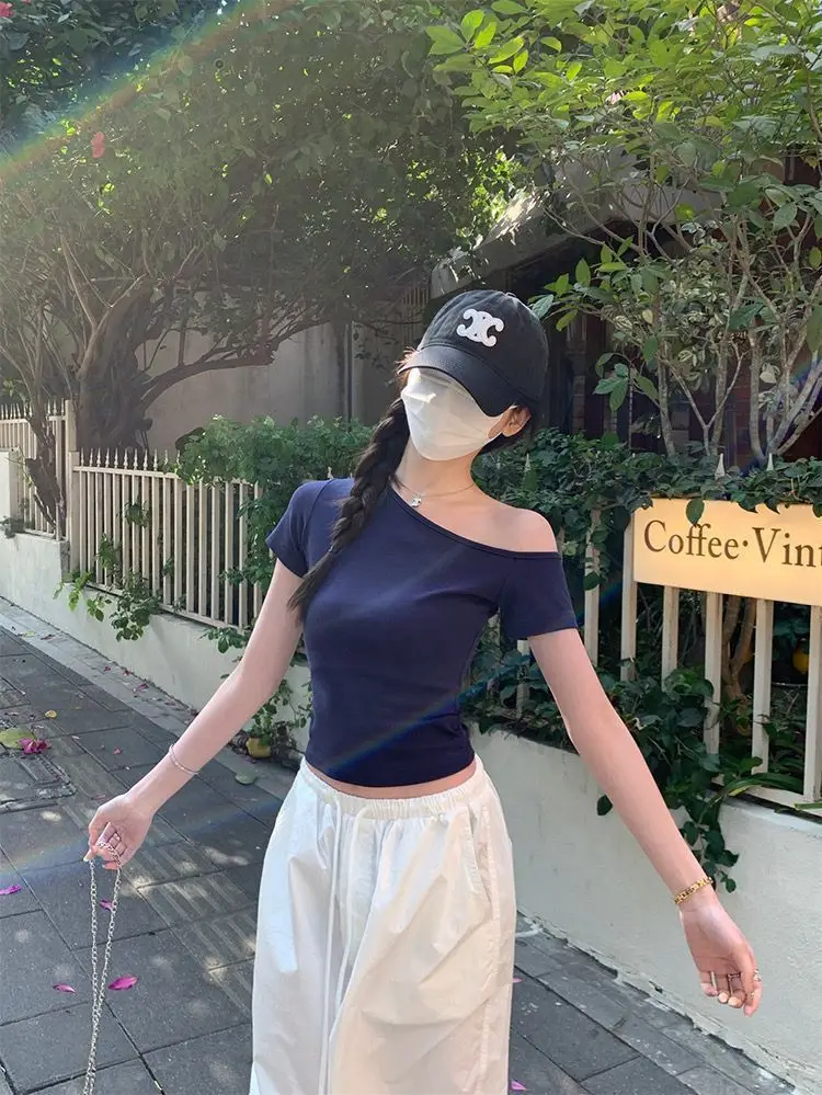 Dark Blue Slanted Shoulder T-Shirt for Women 2025 Summer — feature 6