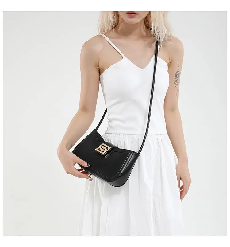 Red French Niche Shoulder Bag 2025 Trendy Korean Fashion — feature 18