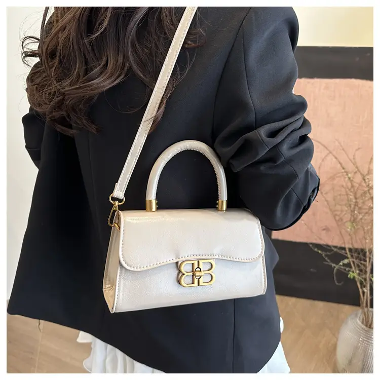 Korean Fashion Lock Shoulder Bag Women 2025 Summer — feature 15