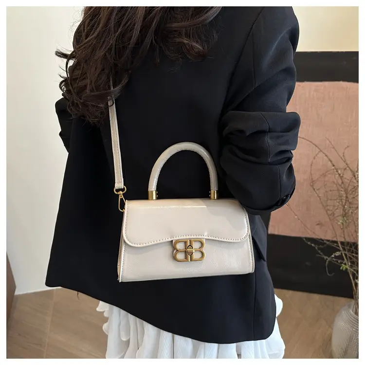 Korean Fashion Lock Shoulder Bag Women 2025 Summer — feature 17
