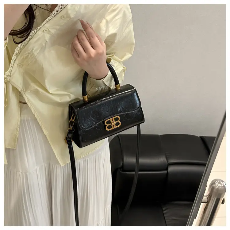 Korean Fashion Lock Shoulder Bag Women 2025 Summer — feature 29