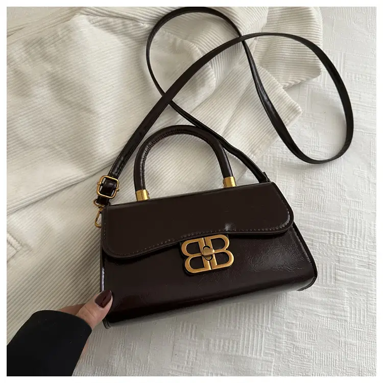 Korean Fashion Lock Shoulder Bag Women 2025 Summer — feature 34