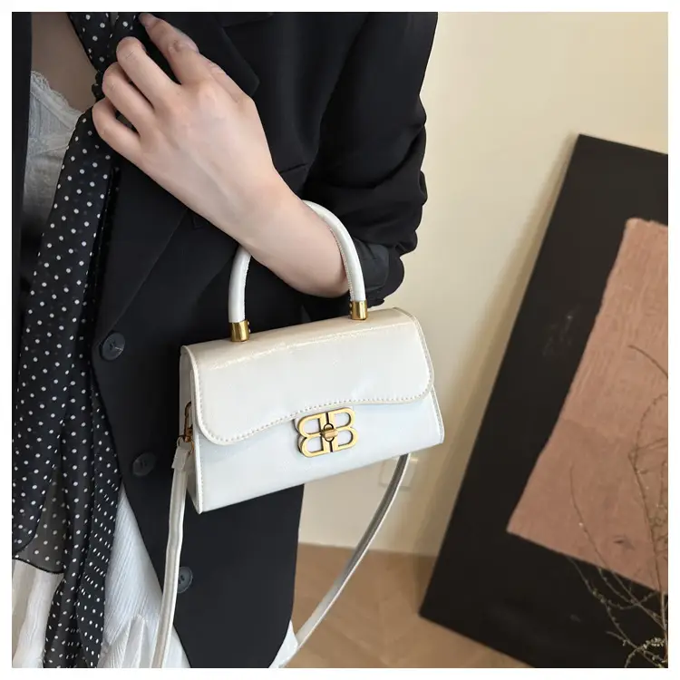 Korean Fashion Lock Shoulder Bag Women 2025 Summer — feature 9
