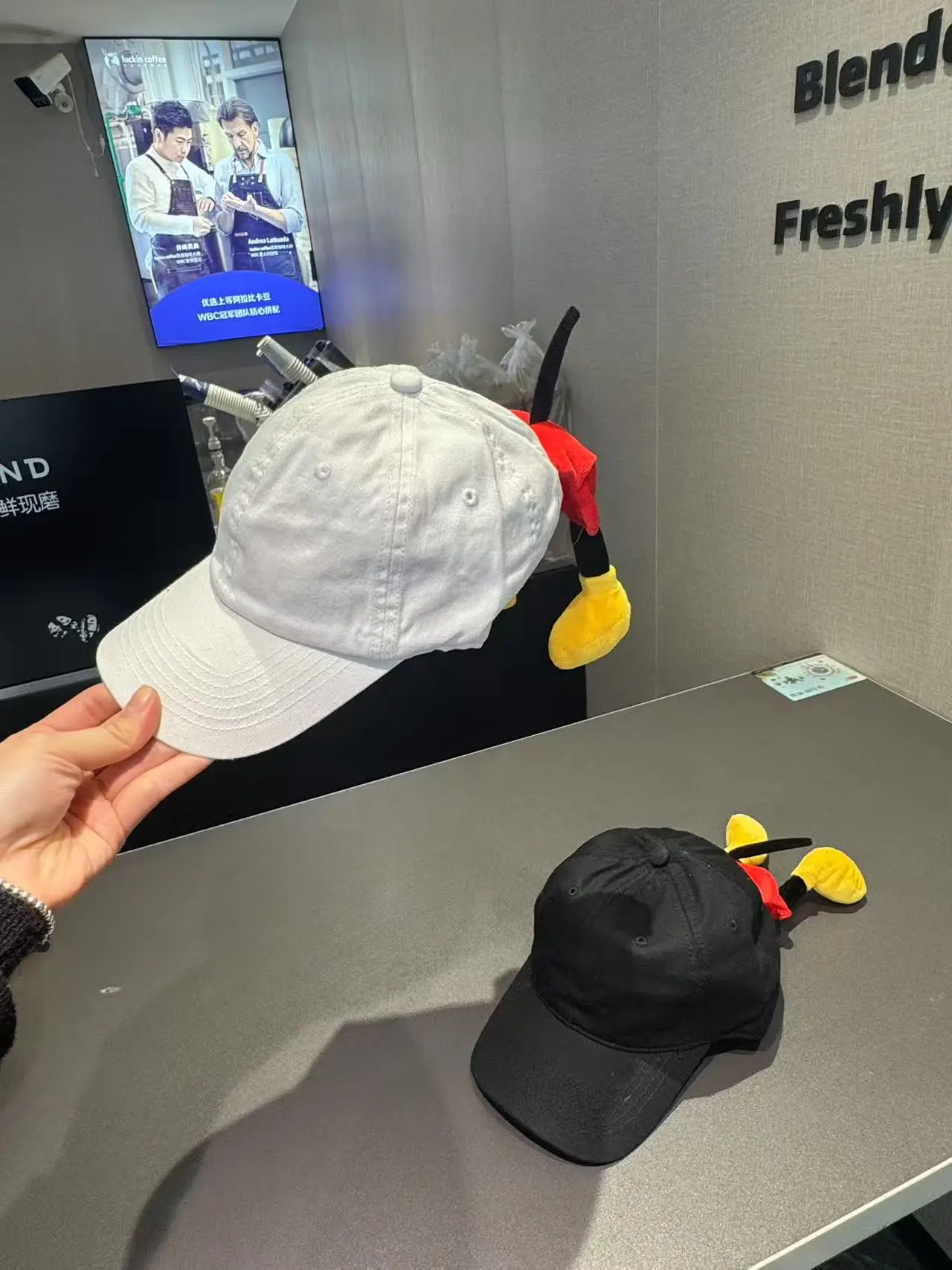 Mickey Butt Cap with Curved Brim & Peaked Design - Image 6