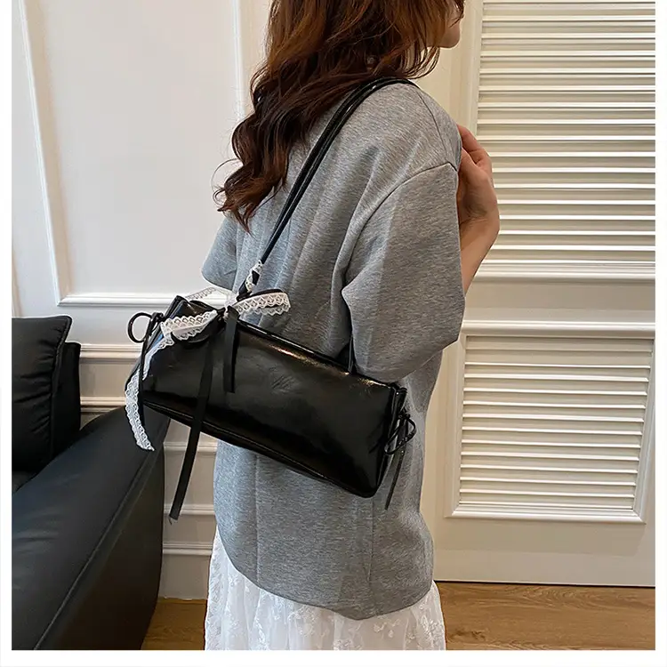 Pink Tassel Shoulder Bag for Women 2025 — feature 24