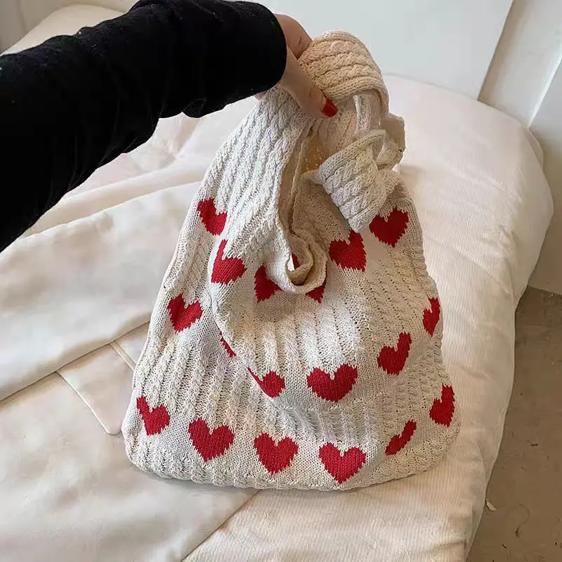 Knitted Heart Tote Bag for Women 2024 — feature 10