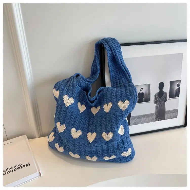Knitted Heart Tote Bag for Women 2024 — feature 16