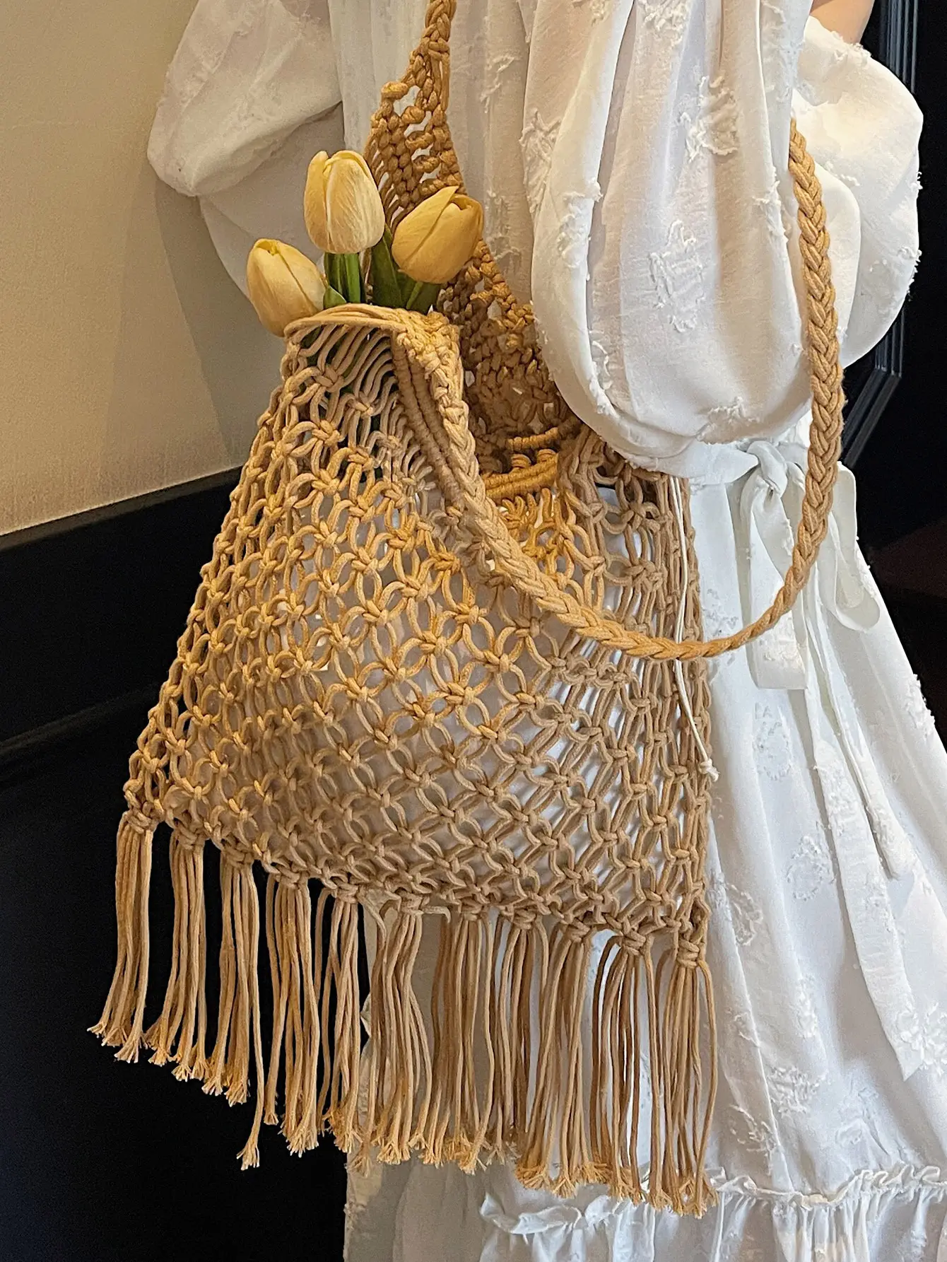 White Cotton Thread Woven Shoulder Bag 2025 - Image 5