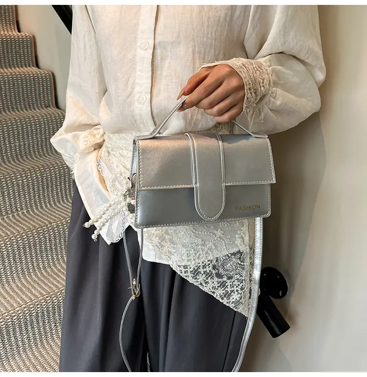 Pink Shoulder Crossbody Bag with Pearl Tassel — feature 10